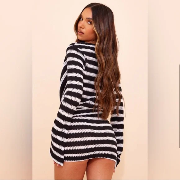 PrettyLittleThing Black and White Striped set - Picture 3 of 11